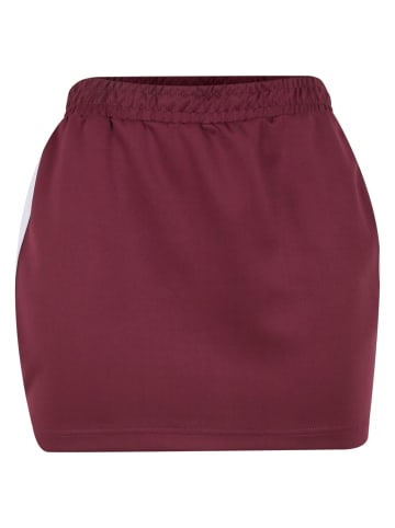 Noisy may Noisy may in windsor wine