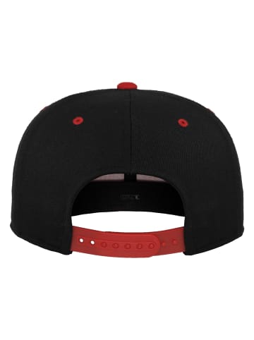  Flexfit 110 Fitted in blk/red