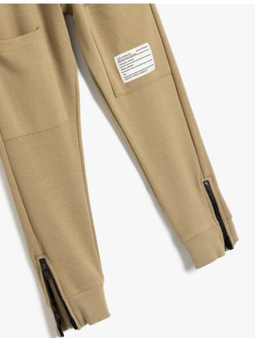 KOTON Sweat Bottoms in Kamelfeder