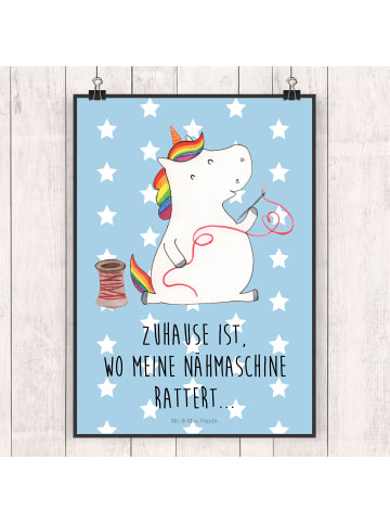 Mr. & Mrs. Panda Print Einhorn Näherin mit Spruch in Blau Pastell