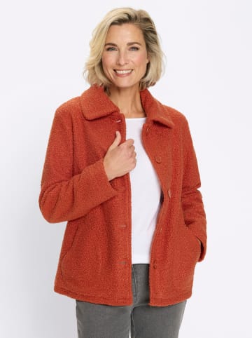 Sieh an! Boucléjacke in rostrot