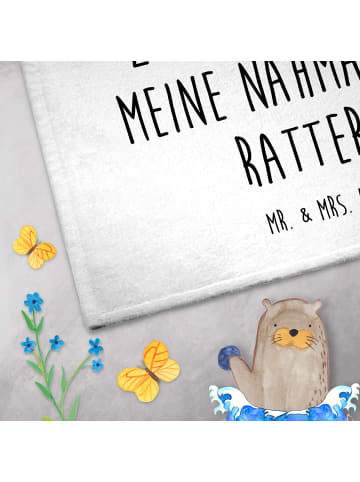 Mr. & Mrs. Panda Handtuch Einhorn Näherin mit Spruch in Weiß