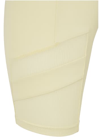 Urban Classics Mesh Short in softyellow