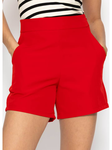 SASSYCLASSY Elegante Shorts in Rot
