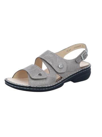 Finn Comfort Sandale in beige