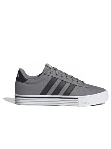 Sneaker Daily 4.0 in Grau