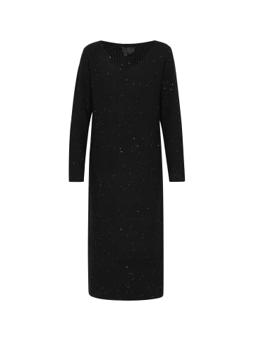 Women Dress in black