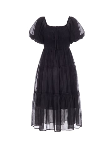 Women Dress in Black