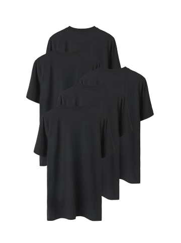 T-Shirt in Black