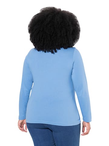 Shirt in helle kornblume