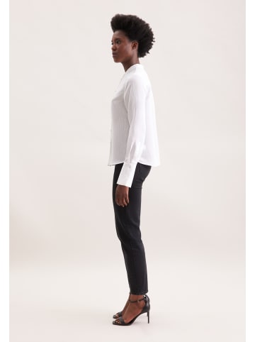 Stehkragenbluse Regular in Ecru