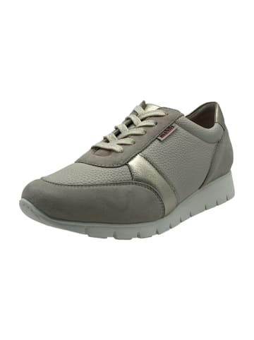 Sportliche Schnürschuhe in Beige
