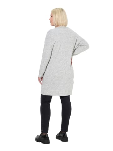 Strickjacke in hellgrau mélange