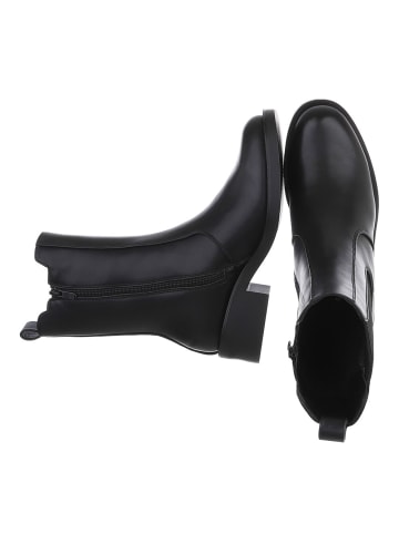 Stiefelette in Schwarz