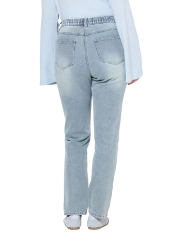 Jeans in light blue