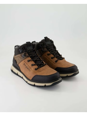 Sneaker high in Braun