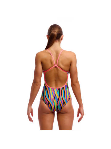 Curl Curl Schwimmanzug chlorbeständig und schnelltrocknend in bunt