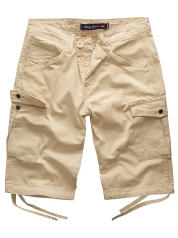 Shorts in Beige
