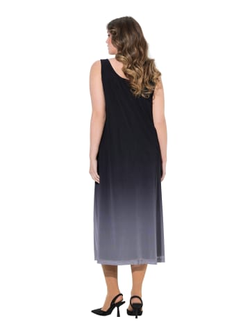Kleid in schwarz
