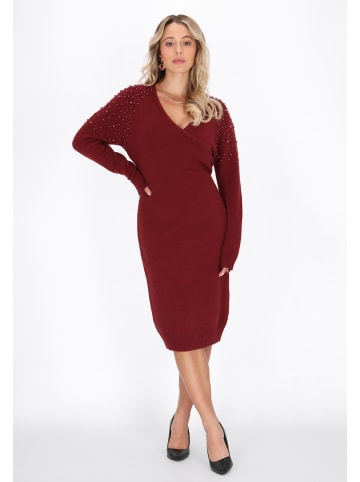 Women Dress in burgundy