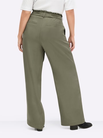 Hose in khaki