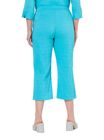 Hose in tiefes aqua