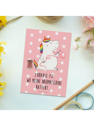 Postkarte Einhorn Näherin mit Spruch in Rot Pastell