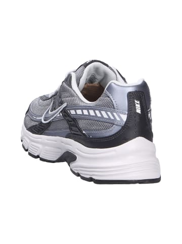 Sneaker INITIATOR in grau