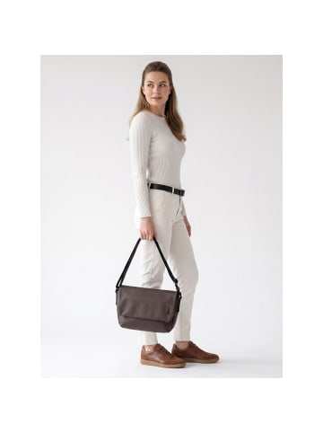 Cargo Messenger 32 cm brown