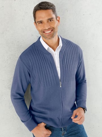 Strickjacke in mittelblau