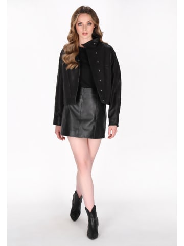 Women Jacket in black