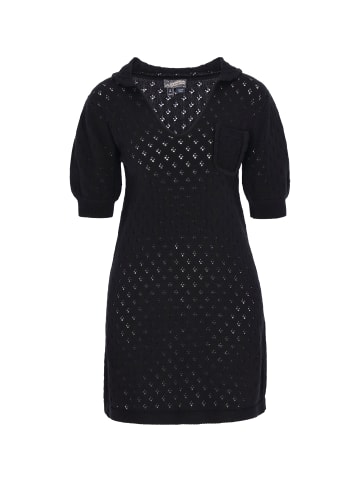 Women Dress in black