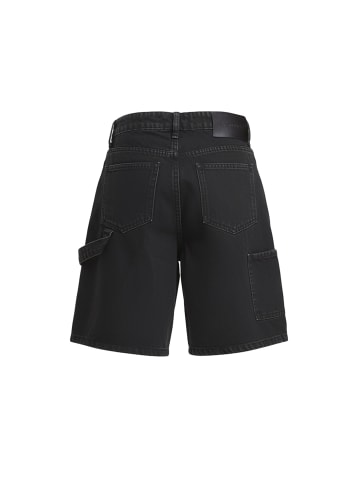 Denim Short in washed black