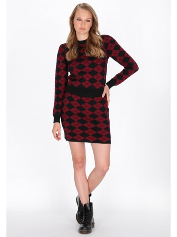 Women Skirt in black burgundy