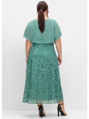 Abendkleid in rauchgrün