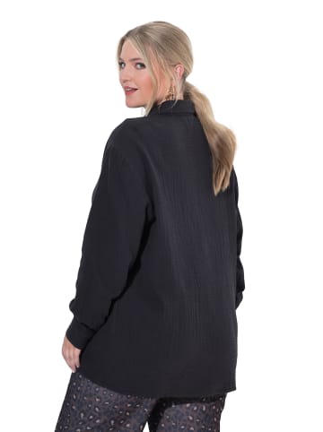 Hemdbluse in schwarz