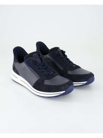 Slip On Sneaker in Blau