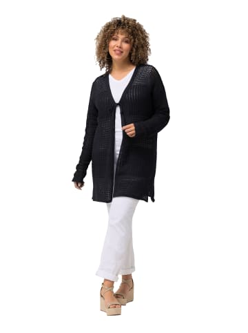 Strickjacke in marine