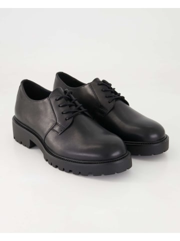 Klassische Schnürschuhe in Schwarz