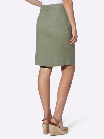 Rock in khaki