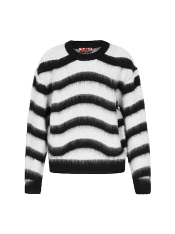 Women Sweater in black white