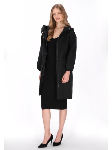 Women Coat in black