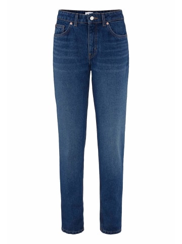 Jeans in dark blue