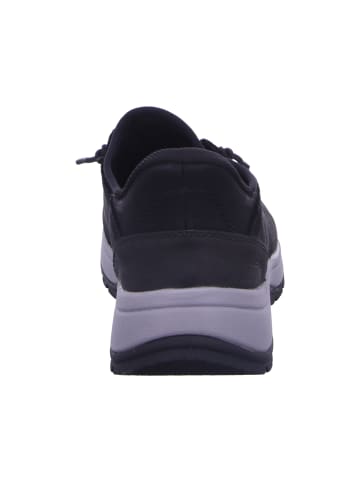 Lowtop-Sneaker in schwarz/schwarz/schwarz