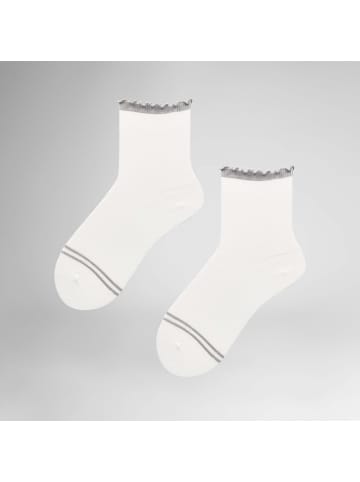 Socken Curly hautfreundlich in White