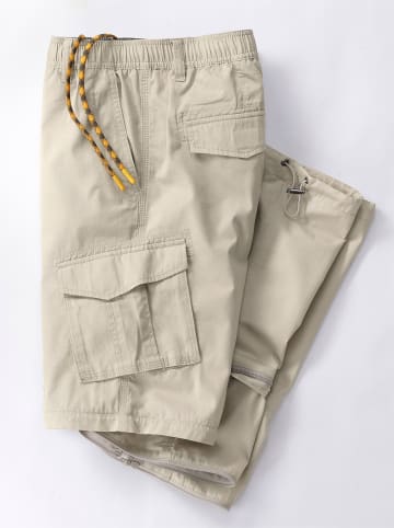 Zip-off-Hose in sand