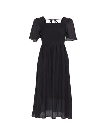 Women Dress in Black