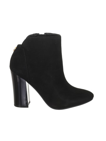 Ankle Boots in Black
