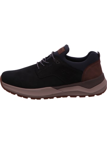 Sneaker in blau