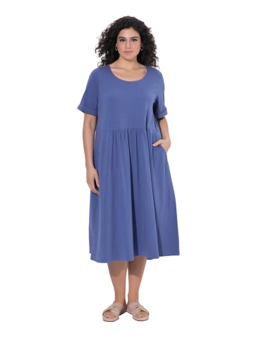 Midikleid in atlantikblau